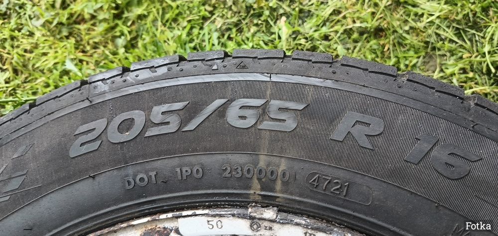Felgi i Bus VwT5, T6 plus opony 205×65  C