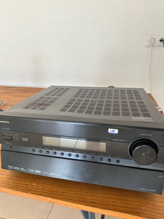 Amplificador Onkyo TX-NR807