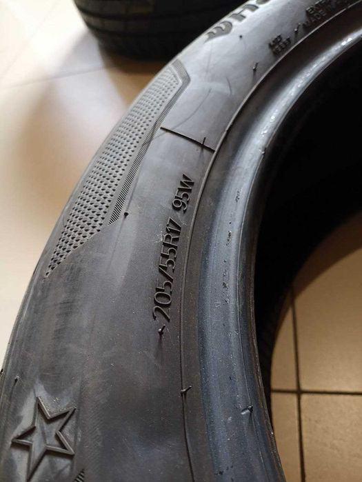 Комплект шин б/у 205/55R17 95W Hankook Ventus S1 EVO 3
