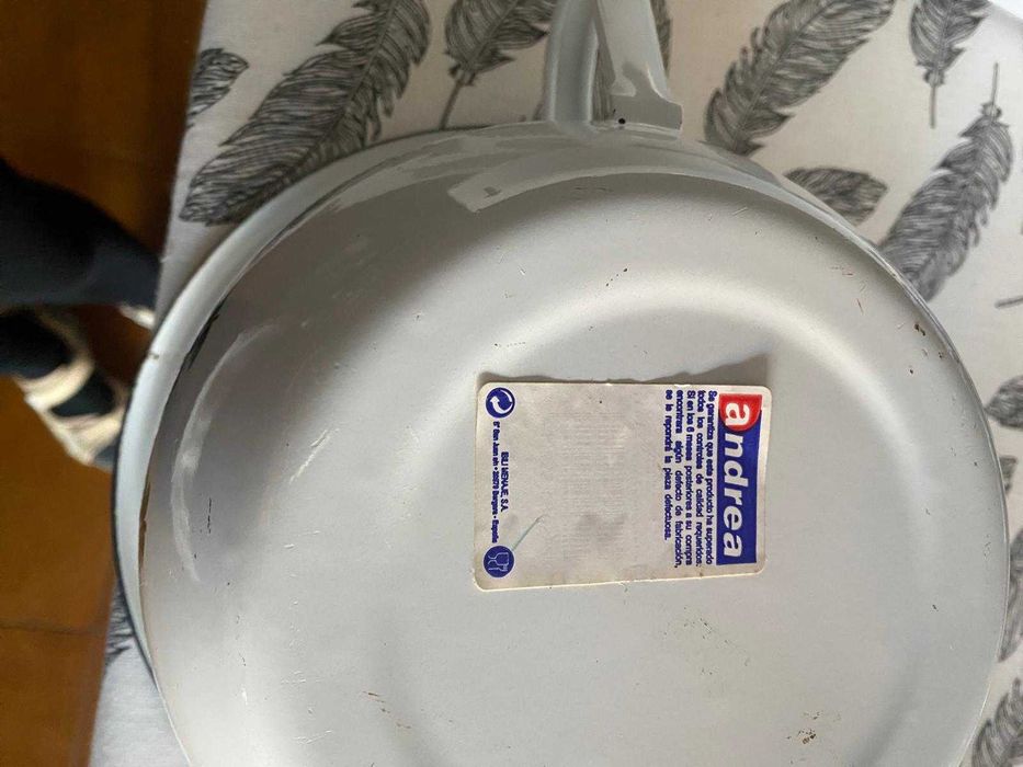 Bacio /penico esmalte vintage flores