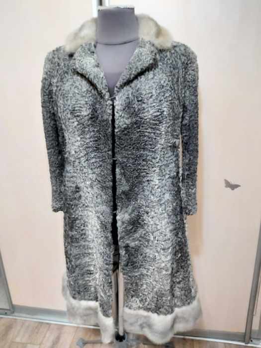 Каракуль  Серый ,свакара. 52-54. шуба