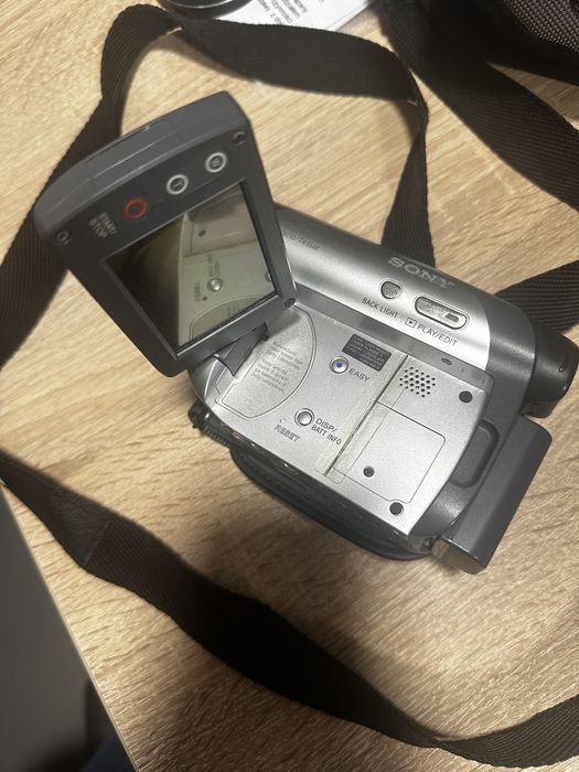Kamera SONY DCR-DVD105