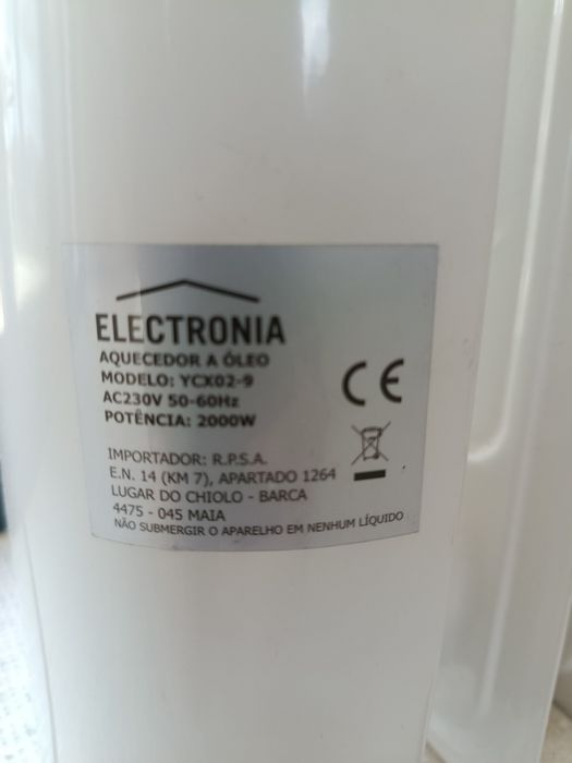 Aquecedor a Óleo Electronia 2000W – Em Bom Estado