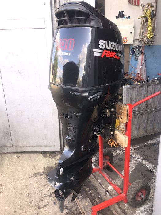 Silnik zaburtowy Suzuki 140 km