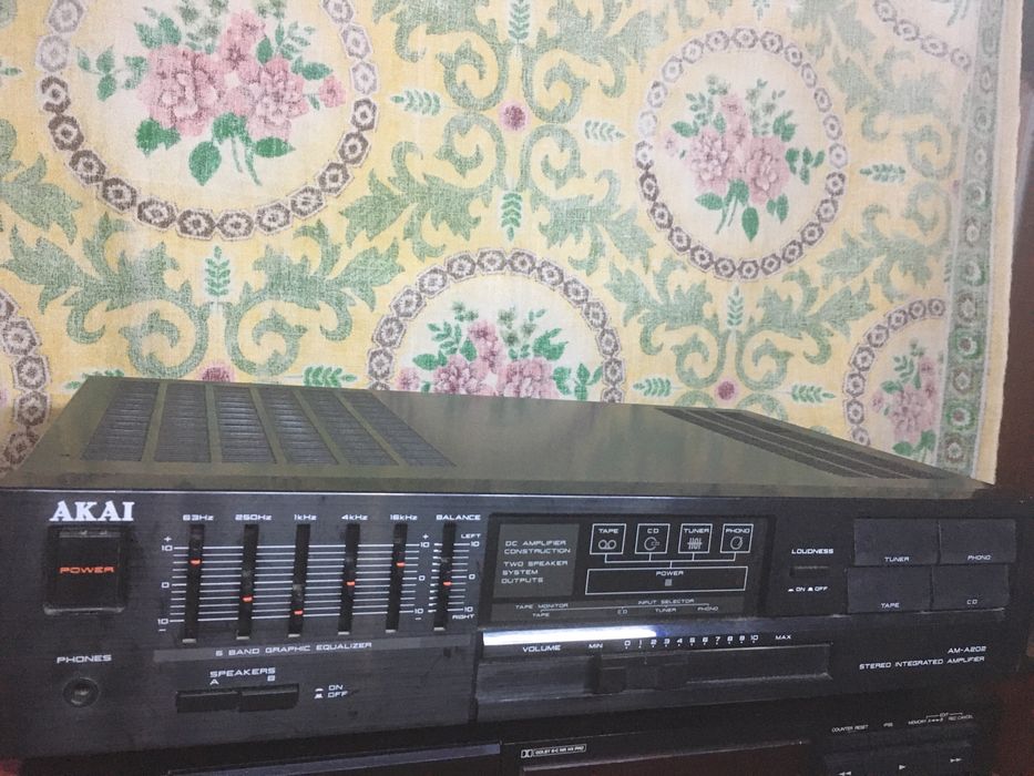 Звуковий підсилювач AKAI model AM202 Japan 5 полос еквалайзер 150Вт