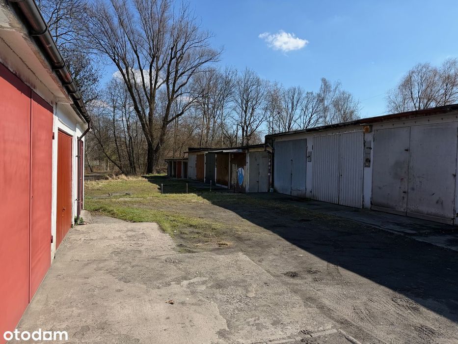 Na sprzedaż murowany garaż na Osiedlu Witosa w Katowicach