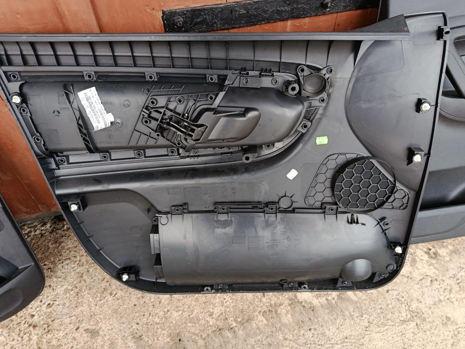 Дверні карти skoda fabia універсал