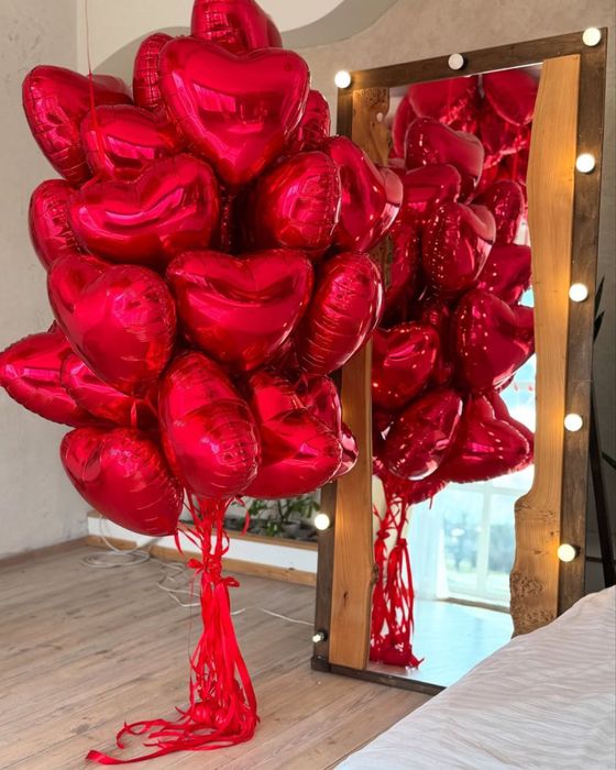 Декор та оформлення ресторанів та салонов до 14 лютого. Гелієві кульки