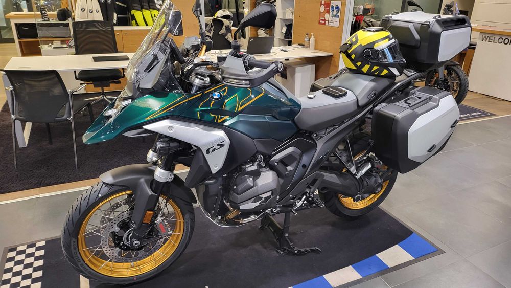 BMW GS1300R OPTION 719 com numero de chassis terminado em 719