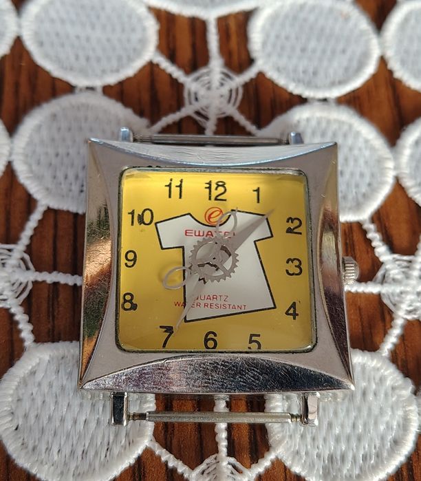 Zegarek EWATCH Quartz designerski, nietypowe szkiełko 3D, sprawny