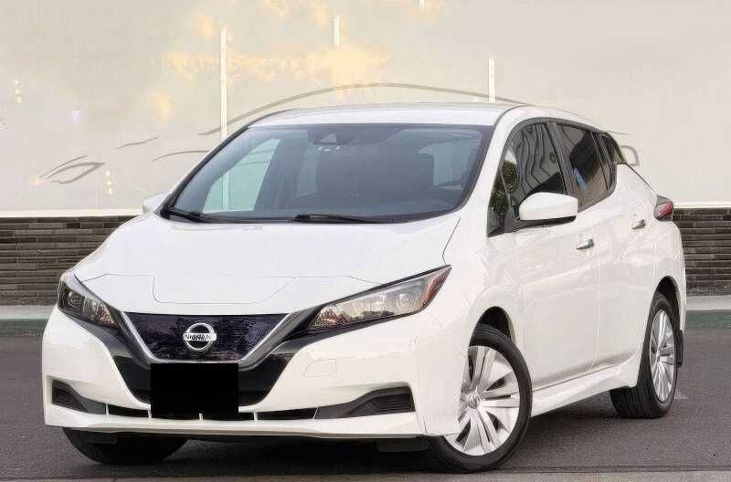 2022 Nissan LEAF S