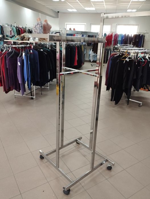 Stojak ekspozytor na odzież gondola
