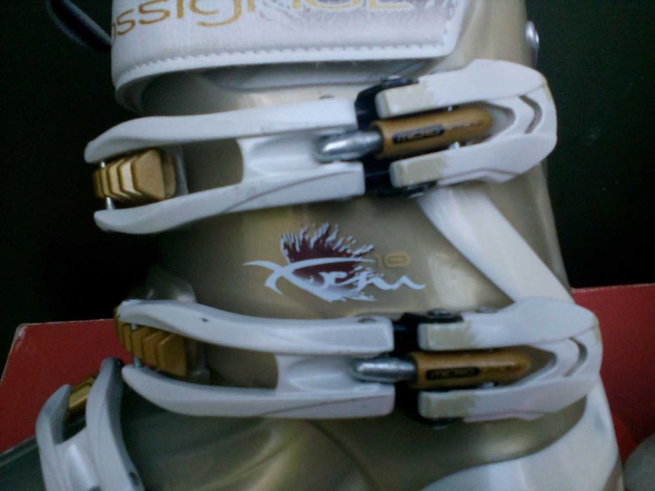 Narciarskie buty Rossignol XENAx10. Rozm 25 długugośc stopy250mm (39)