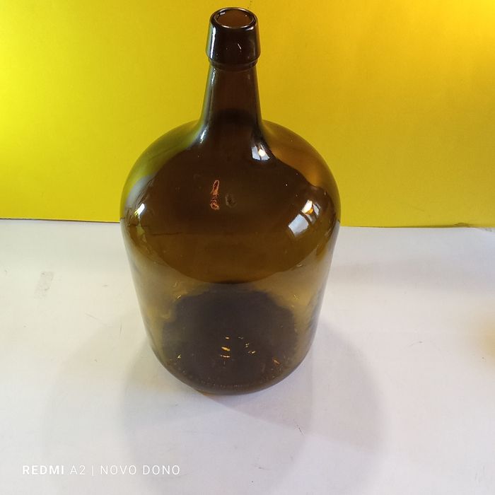 Garrafão vidro castanho