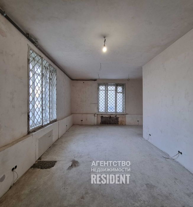 Помещение 44 м2 просп. Гагарина 97 Красная Линия