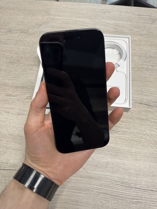 Новий Apple iPhone 15 128GB Black eSIM MDM