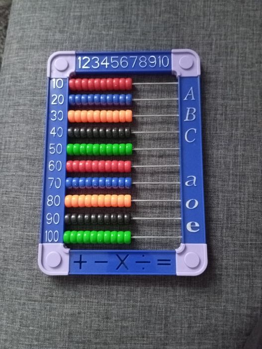Liczydło dla dziecka do nauki liczenia