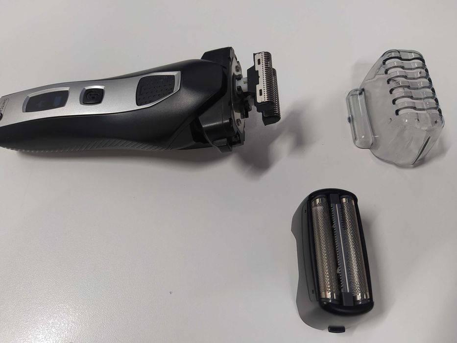 Акумуляторна бритва