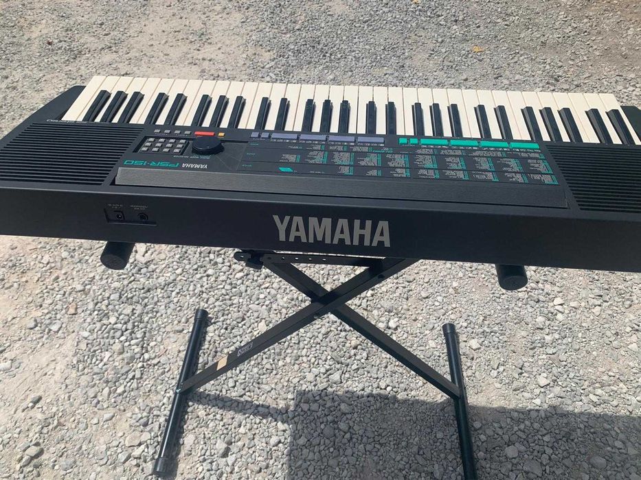 Piano Yamaha PSR 150
