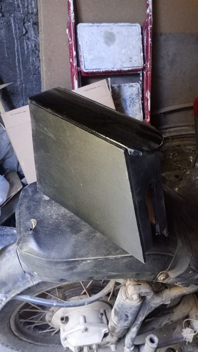 Подлокотник заз,ваз газ москвич