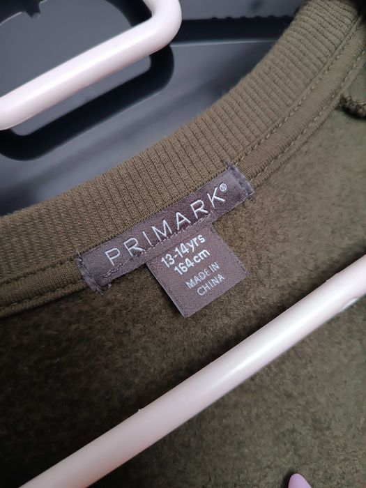 Ciemno zielona bluza delikatnie ocieplana Primark NYC