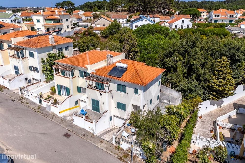 Moradia T3+2 com Vista Privilegiada a 3 Minutos da Vila da Ericeira