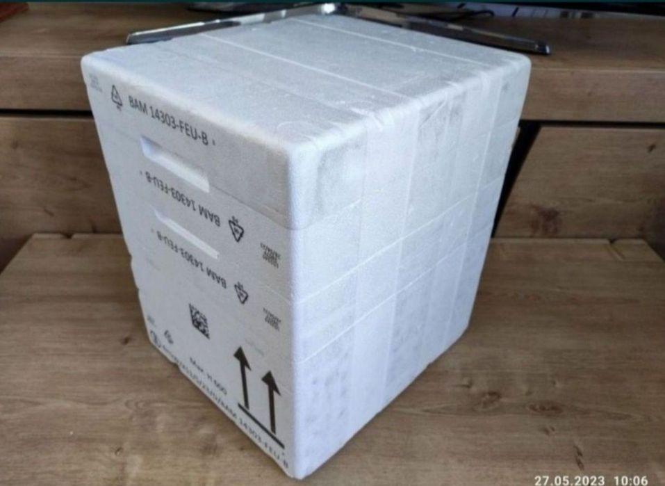 Styrobox pojemnik izotermiczny 33x30x37,5cm + 4 wkłady