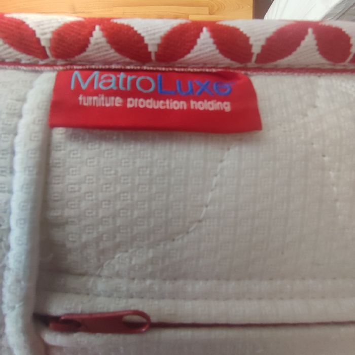 Ліжко з матрасом