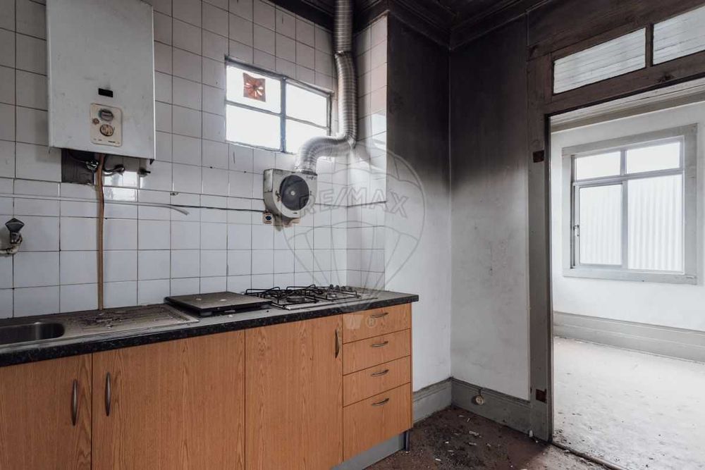 T4 Rua Direita 293, Viseu - Negócio Imperdível