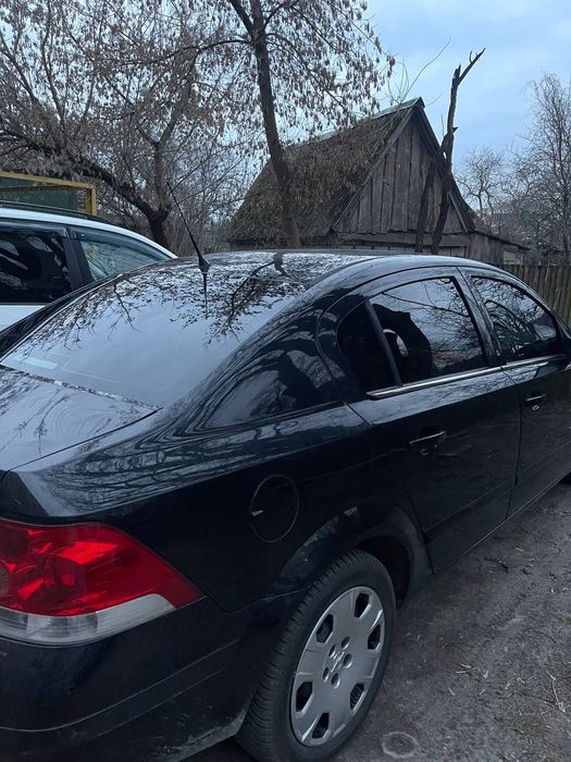 Opel Astra H/FL 3 2009 sedan 1.6 mpi