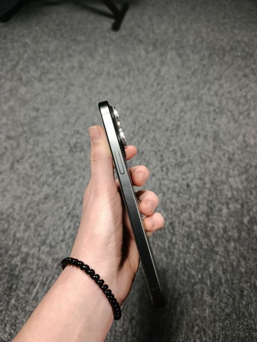 iPhone 15 Pro max 1 тб.