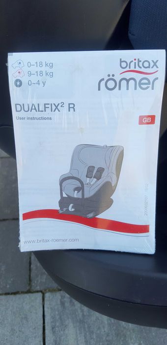Fotelik samochodowy Britax Roomer Dualfix  2 R obrotowy ISOFIX