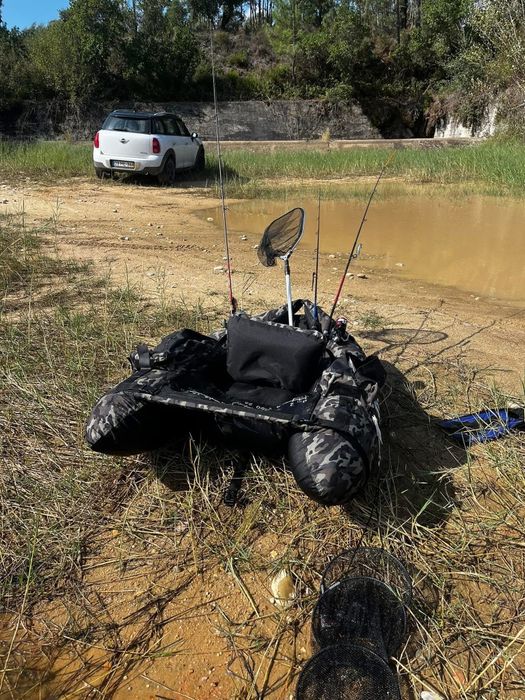 Pato insuflável para pesca