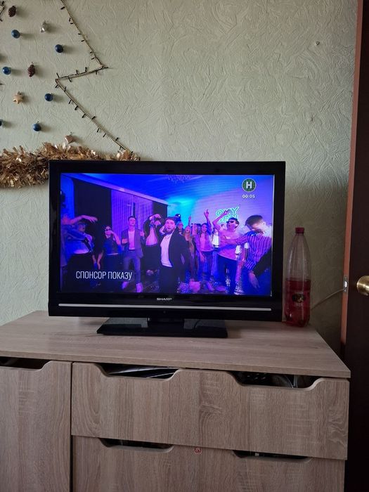Продам плазменный телевизор.  SHARP.
