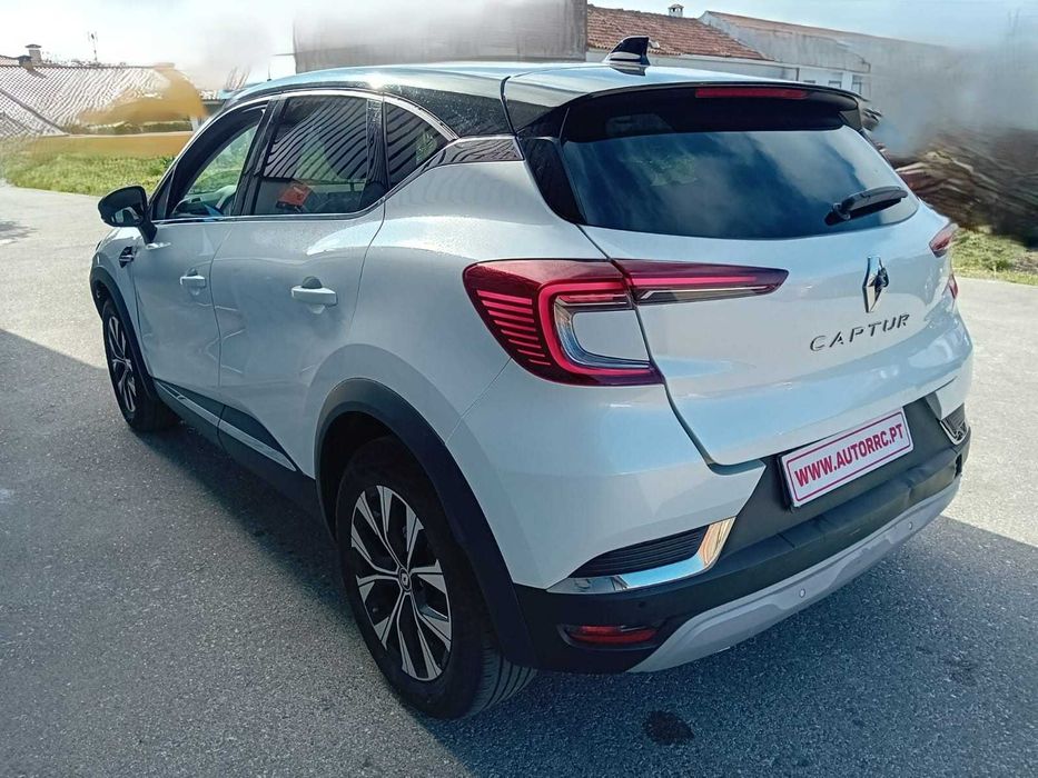 Renault Captur 1.0 tce Exclusive Bi-fuel - Nacional ( pequeno sinistro )