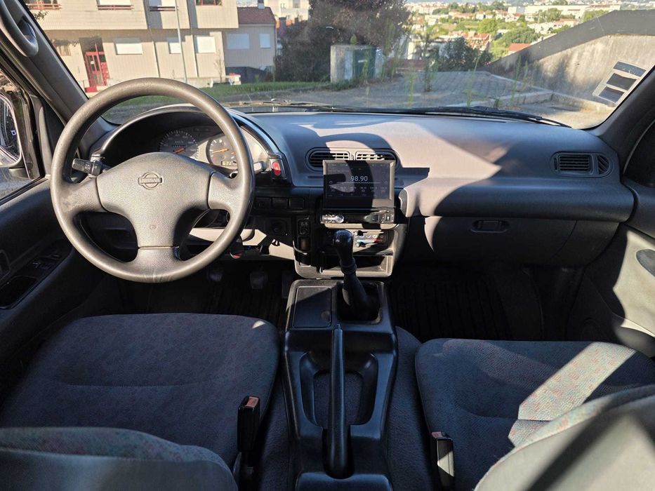 Imaculada Nissan Vanette 2.3D (5 Lugares / Mista) Vários Extras