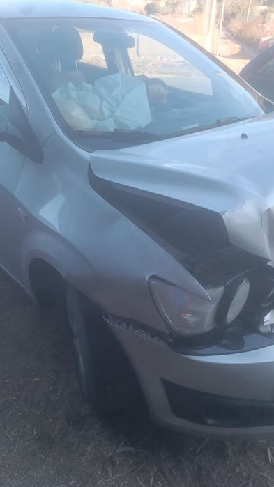 Chevrolet aveo hatchback 2012