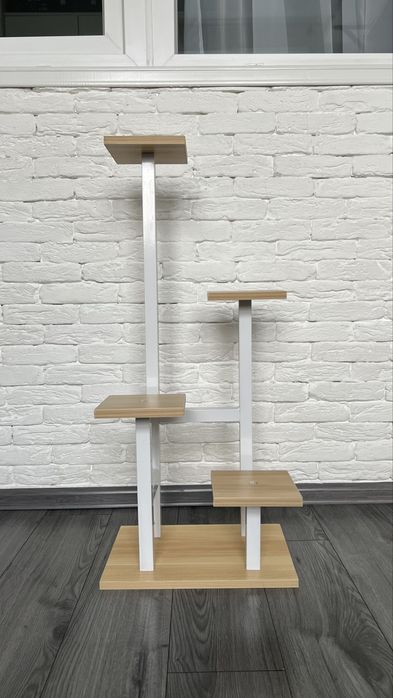 Полиця для квітів