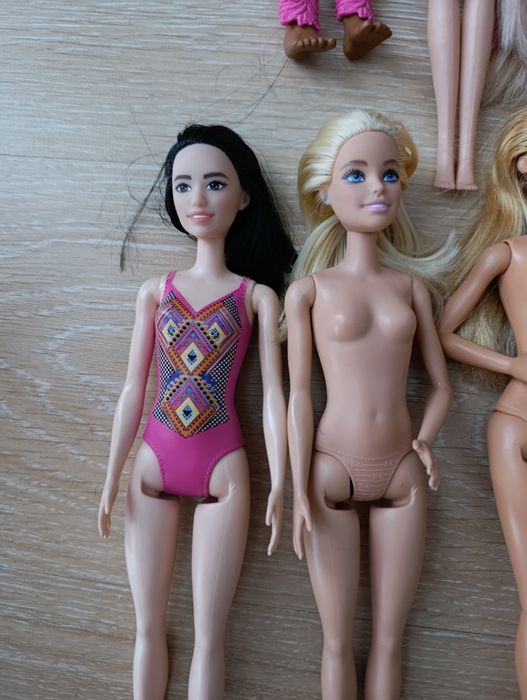 Ляльки Barbie, Simba.