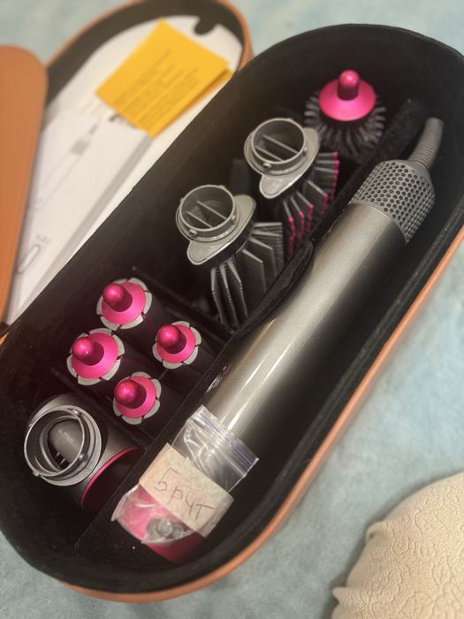 Dyson стайлер під ремонт