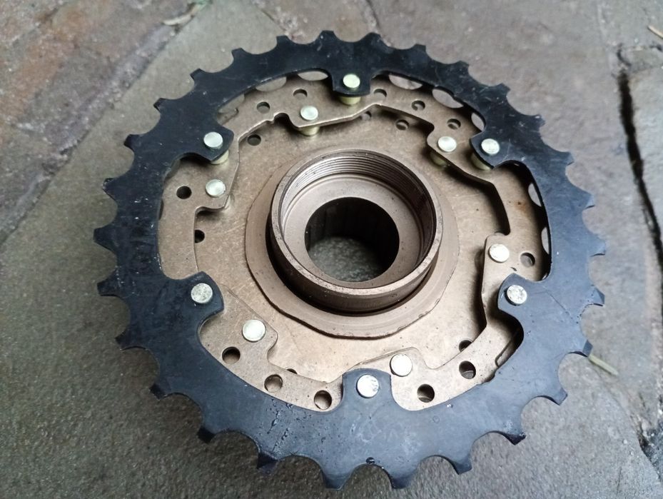 Трещотка звёзды задние SHIMANO