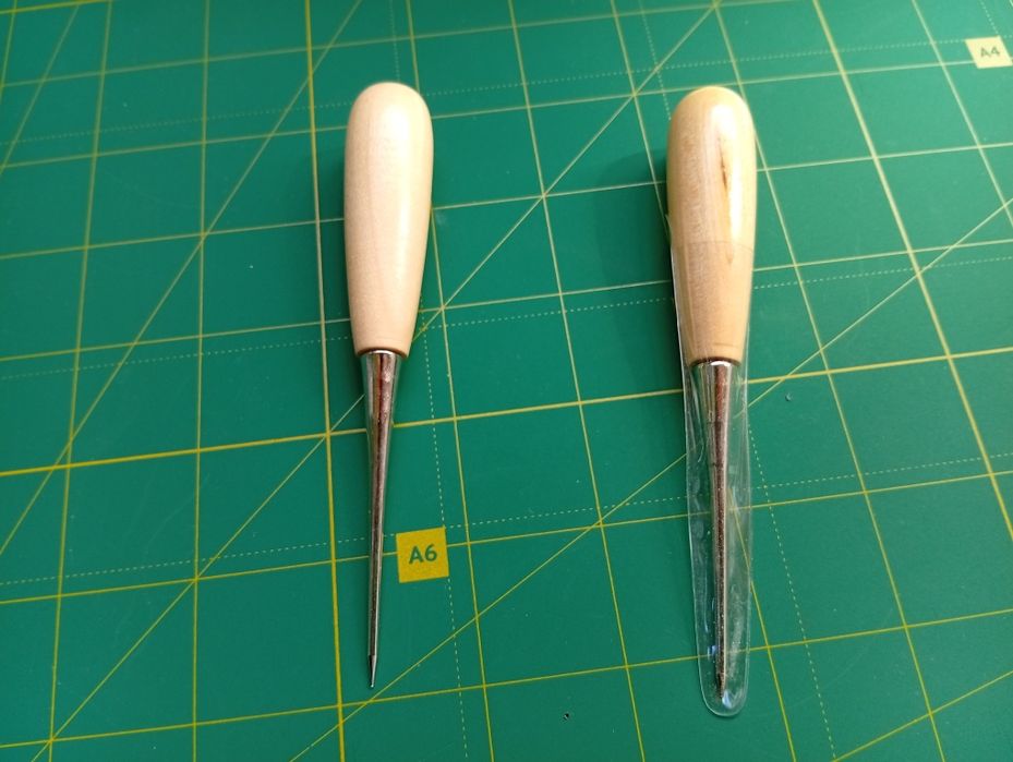 Інструмент для роботи зі шкірою