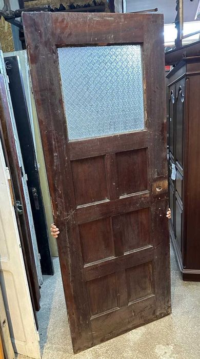 Portas antigas em madeira exotica aptas a serem usadas