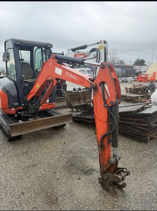 Mini giratoria kubota u 27-4