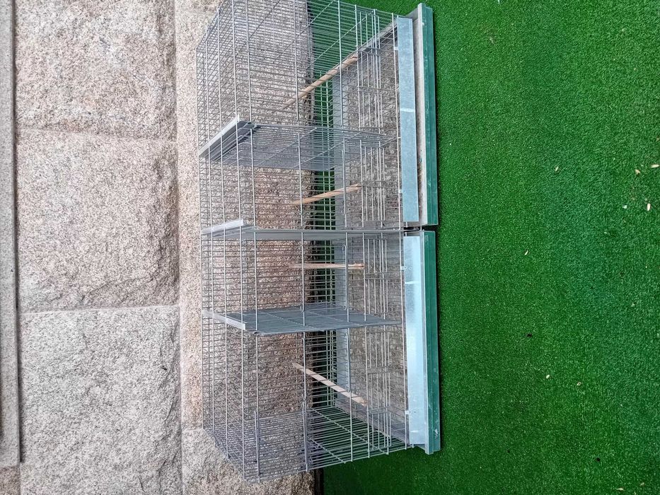 Gaiolas para ceder ou trocar por aves