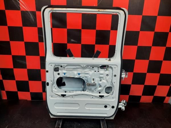 Porta trás esquerda TOYOTA Dyna Chassis (KD_, LY_, _Y2_, _U3_, _U4)