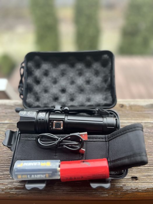 Фонарь Shadowhawk тактический ( повербанк )