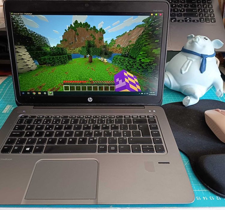 Gaming HP EliteBook Folio 1040 G2 | i7 | 8GB RAM | SSD 256GB NVMe | Alumínio Slim