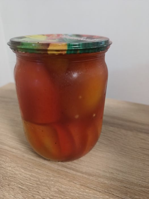 Салаты из маринован. овощей. Помидоры в аджике. Перец в кетчупе. Икра