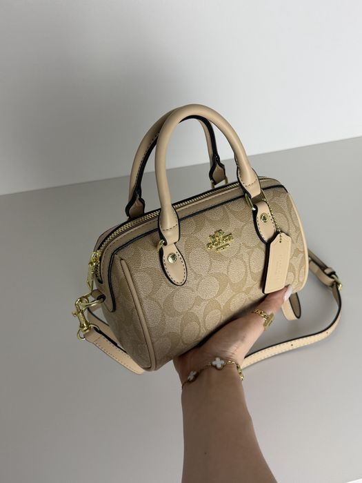 сумочка коач Coach Mini Rowan